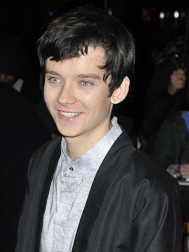 Asa Butterfield from Sex Education (Netflix) just joined Team Liquid!? 2