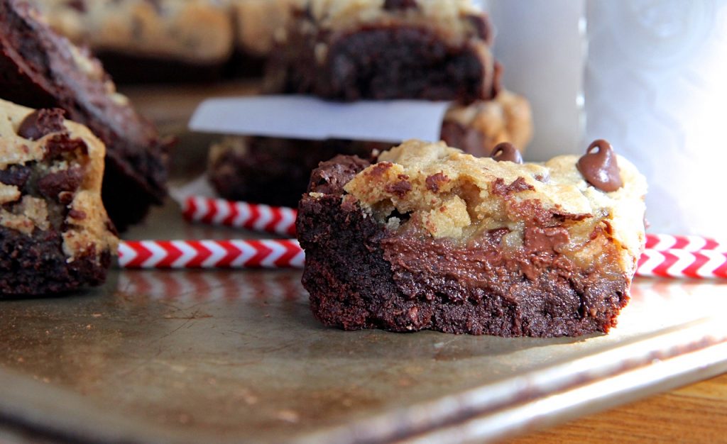 homemade-cookies-brownie-bars