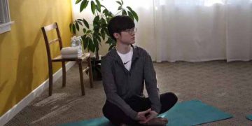 Faker suddenly teaches yoga - Faker teaches yoga 5